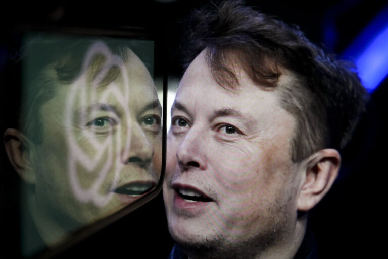 Elon Musk en el centro de la controversia legal con OpenAI: Entre las declaraciones y los testamentos