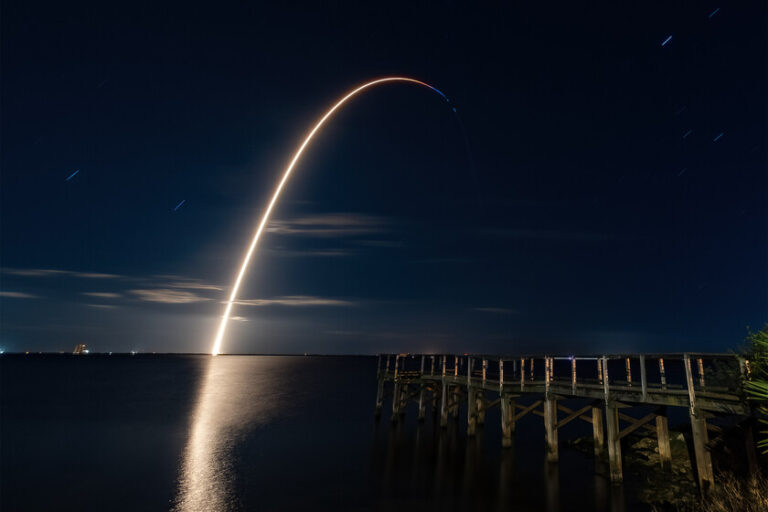 Amazon busca desestabilizar a Starlink con la compra de Globalstar por $9 mil millones