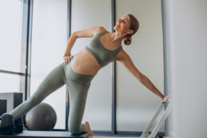 La revolución de las ‘Pilates Moms’: cómo la moda ha rescatado el suelo pélvico femenino