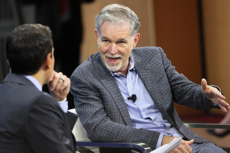 Reed Hastings se retira de Netflix tras 29 años en la cima
