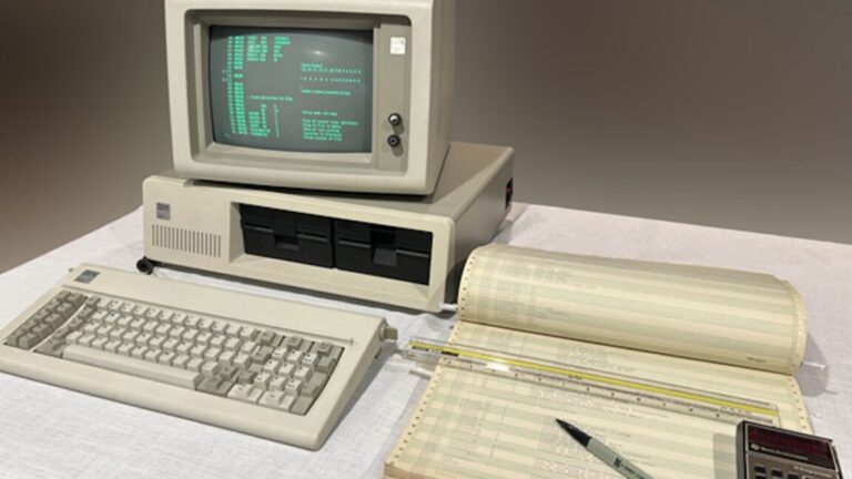 Microsoft libera el código fuente más antiguo de DOS hasta la fecha