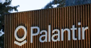 Palantir publica manifiesto polémico criticando la ‘inclusividad’ y exigiendo crecimiento económico