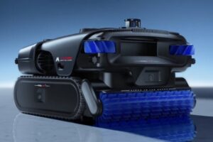 Mova Rover X10: El robot limpiafondos que redefine la limpieza de piscinas