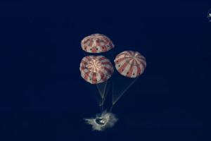 Artemis II aterriza en el Pacífico tras un viaje histórico que devuelve a astronautas a las proximidades de la Luna