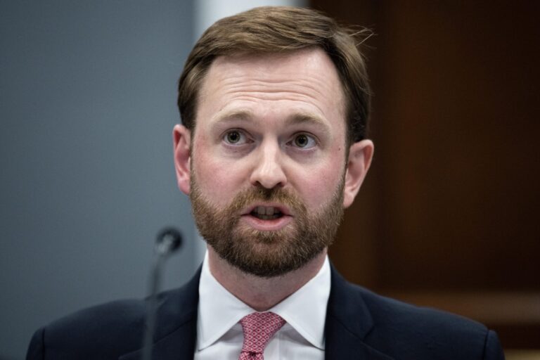 FTC y Agencias de Publicidad Resuelven Litigio por Supuesto Boicot a Medios Conservadores