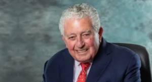 Fallece Óscar González Rocha: Un ícono del liderazgo en la minería peruana y latinoamericana