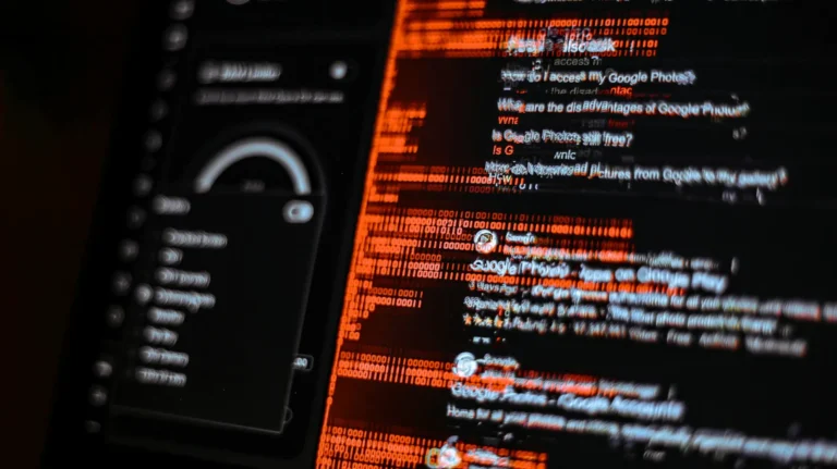 Alerta de Seguridad: Malware CloudZ intercepta mensajes y contraseñas usando la app Phone Link de Microsoft