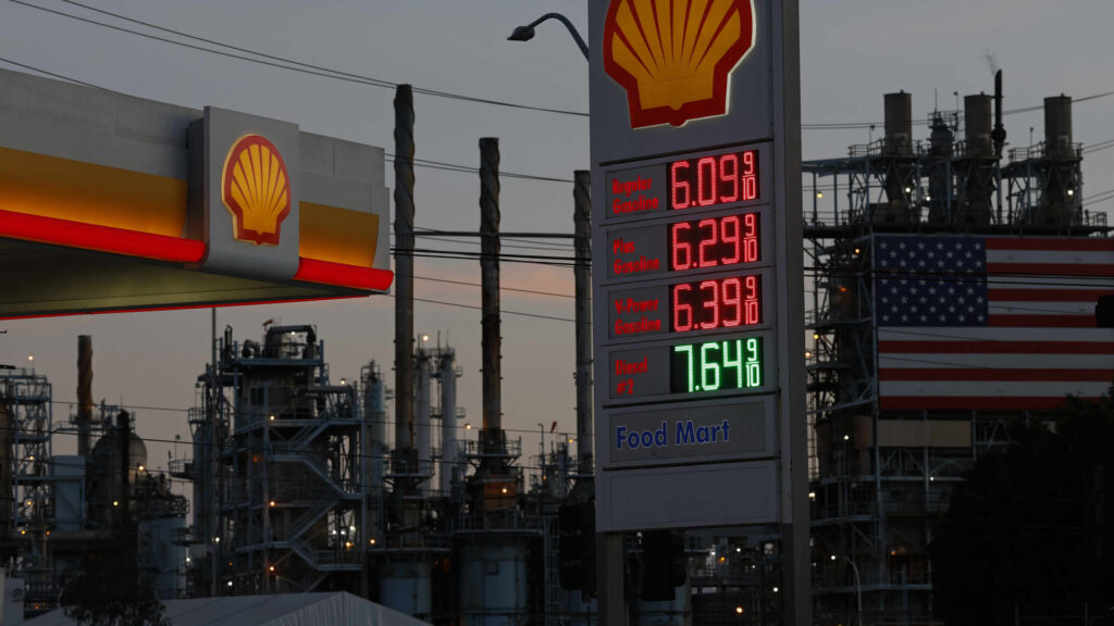 Análisis de Mercado: ¿Superarán los precios del petróleo $125 por barril debido a la tensión geopolítica?