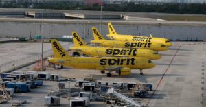 Colapso de Spirit Airlines: El Impacto del Aumento del Combustible y la Crisis Financiera