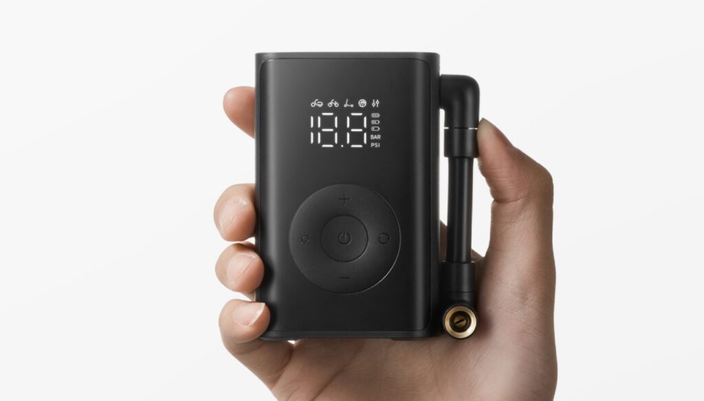 Xiaomi Mijia: El inflador eléctrico portátil tan pequeño que lo llevarás siempre contigo