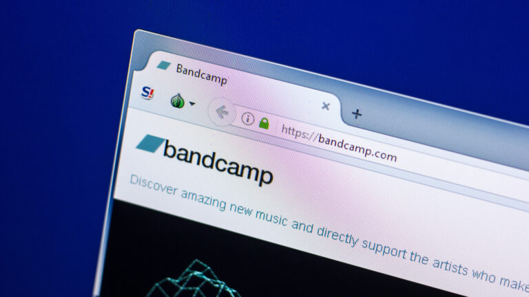 Es Bandcamp Friday: Cómo apoyar a los artistas independientes