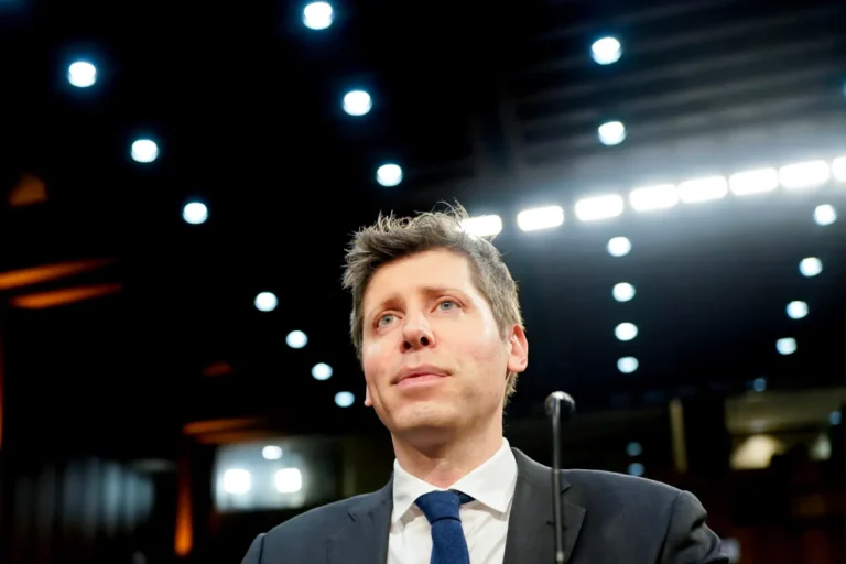 Musk vs. OpenAI: La Batalla Legal por el Futuro de la IA