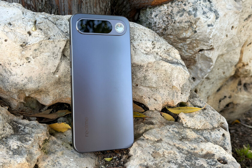 Realme 16 5G: El Compacto con Batería Demencial y Potencia Turbo